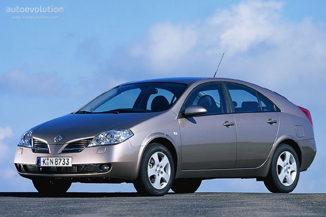 Nissan Primera Hatchback foto 1