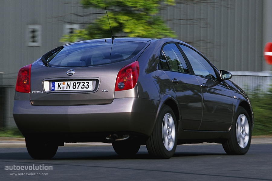 Nissan Primera Hatchback photo 4