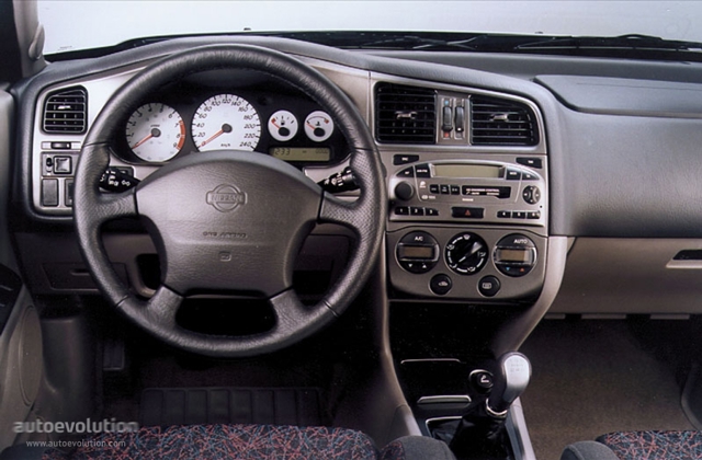 Nissan Primera Sedan photo 6