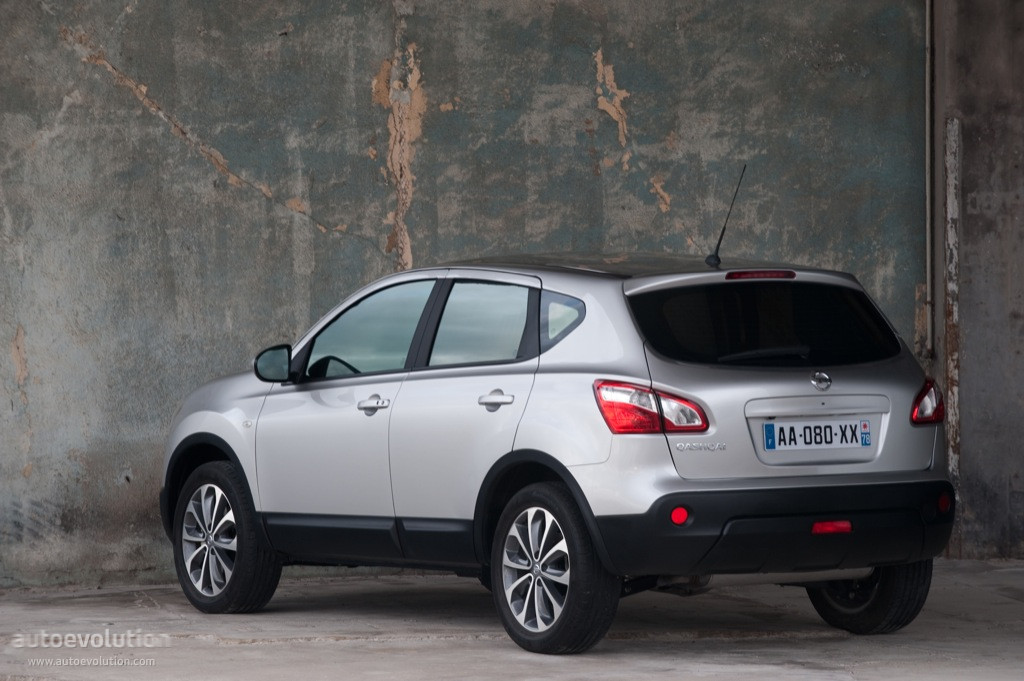 Nissan Qashqai photo 2