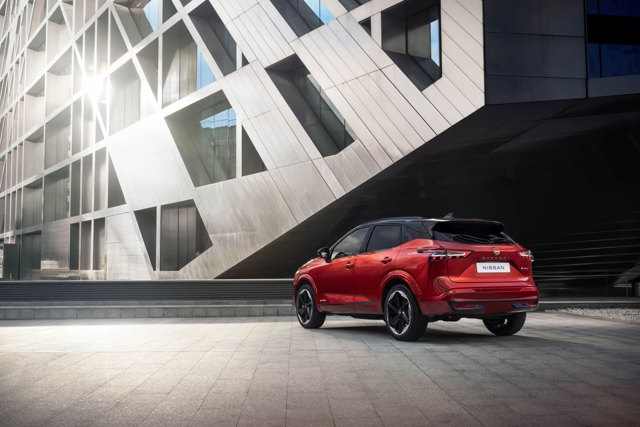 Nissan Qashqai photo 2