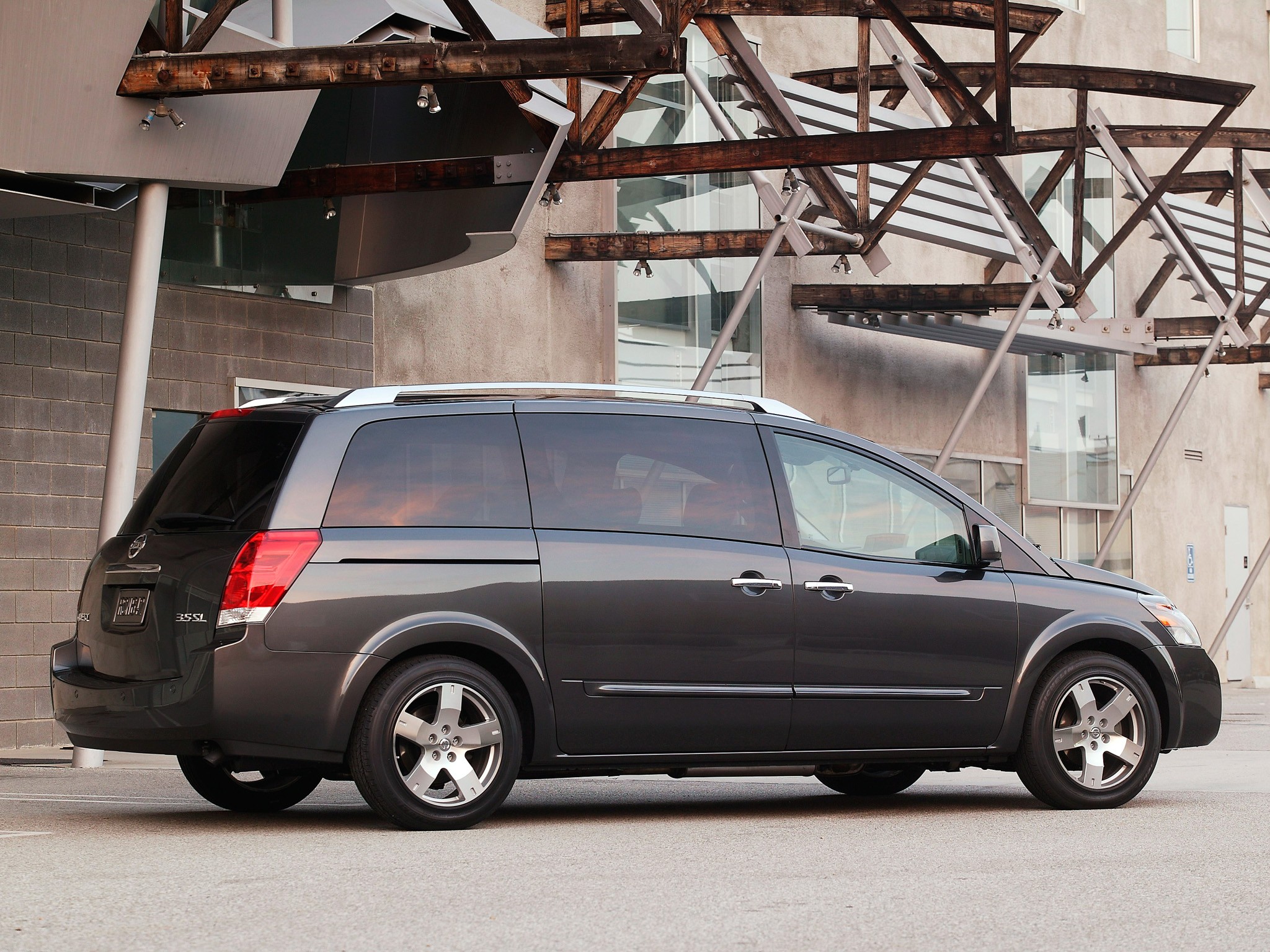 Nissan Quest photo 11