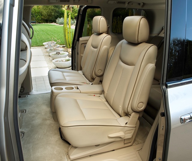 Nissan Quest photo 18