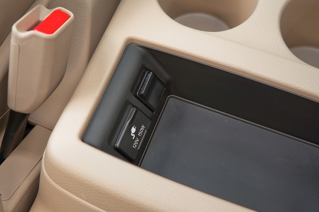 Nissan Quest photo 19