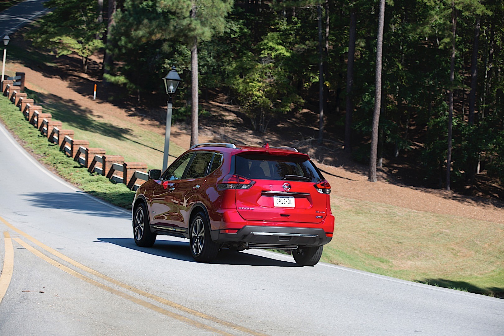 Nissan Rogue photo 3
