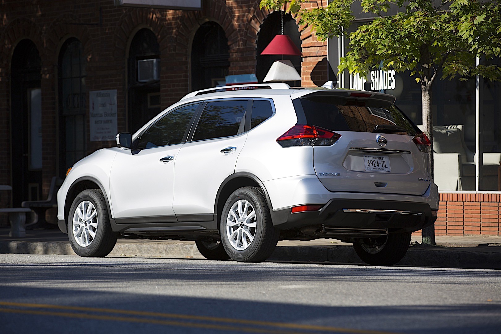 Nissan Rogue photo 4