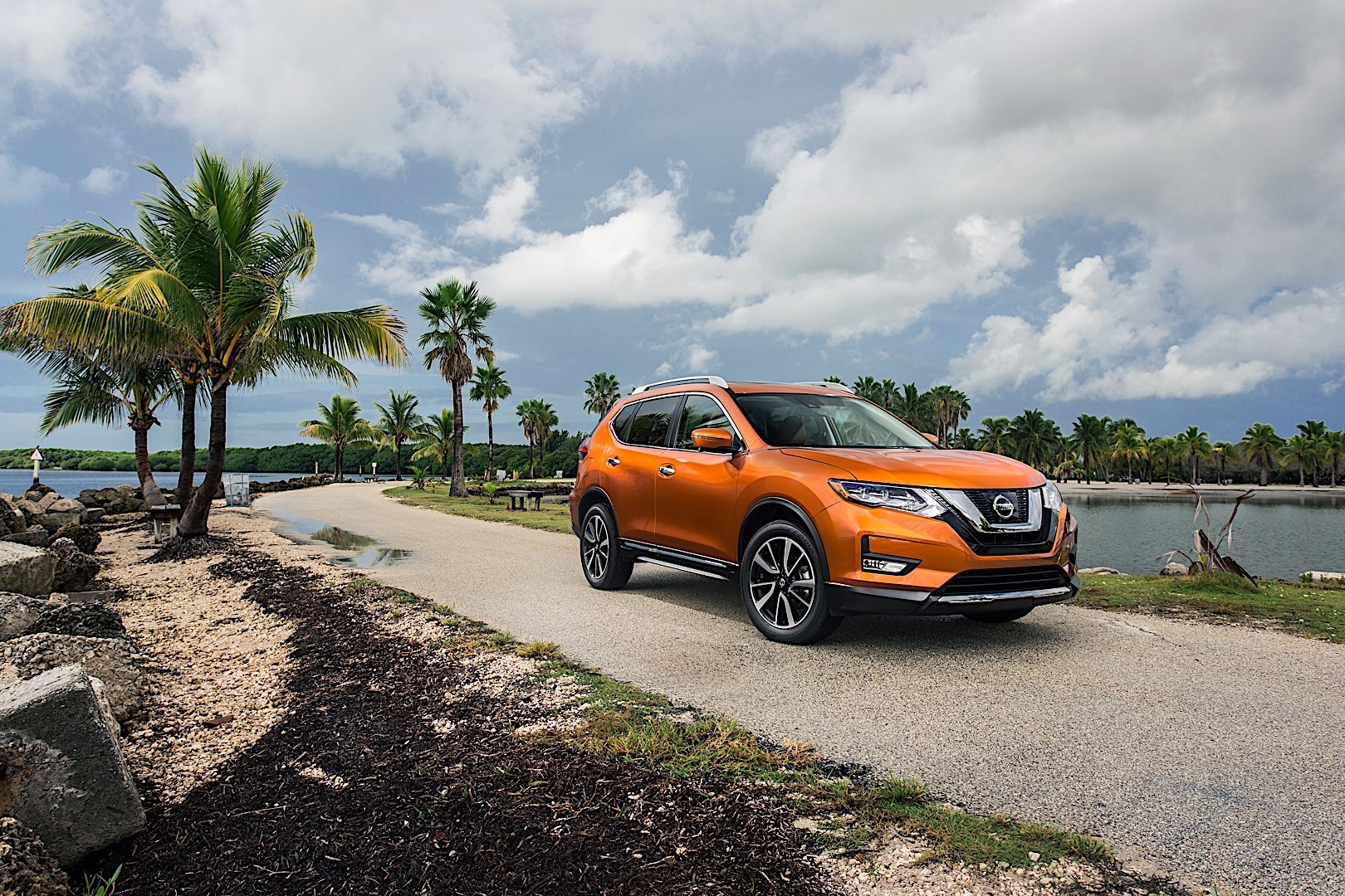 Nissan Rogue photo 23