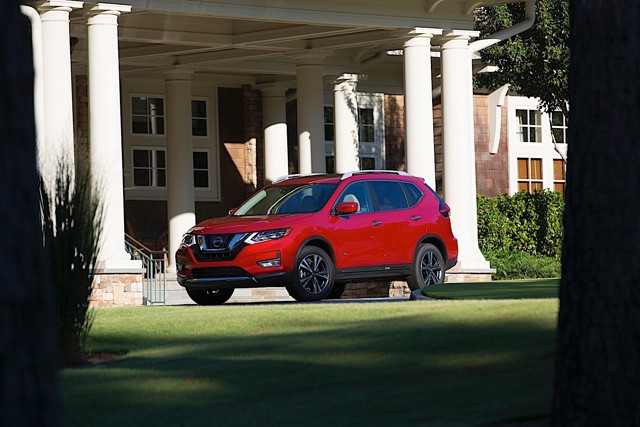 Nissan Rogue photo 34