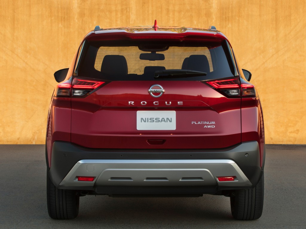 Nissan Rogue photo 11