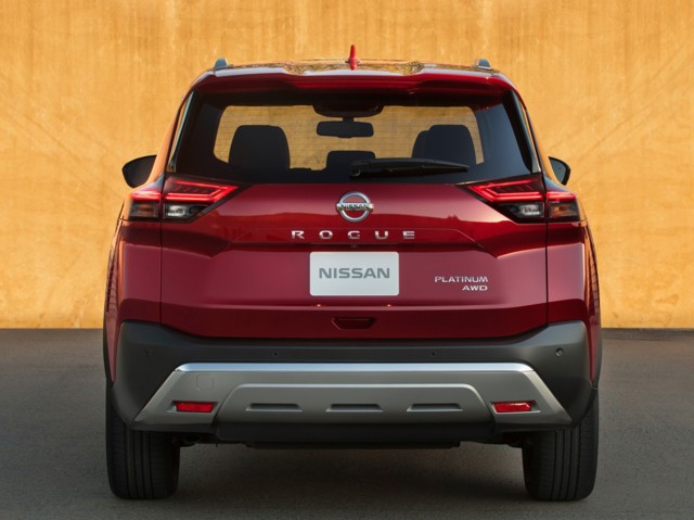 Nissan Rogue foto 11