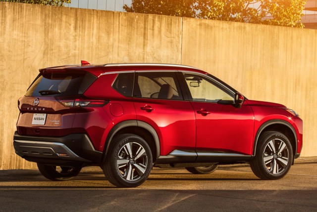 Nissan Rogue foto 18