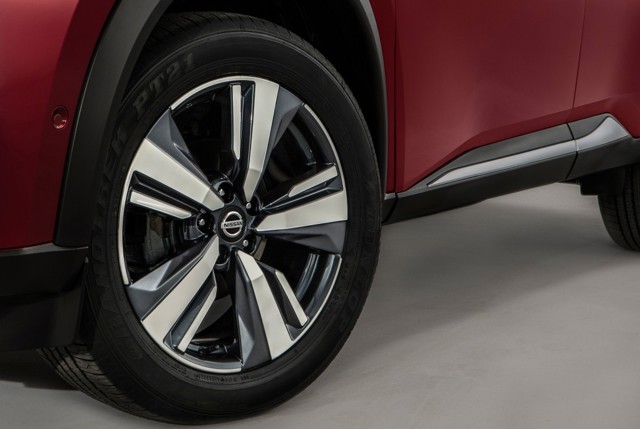 Nissan Rogue foto 20