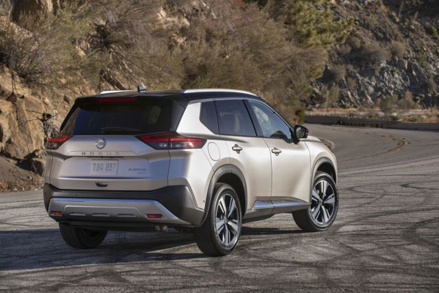 Nissan Rogue foto 26