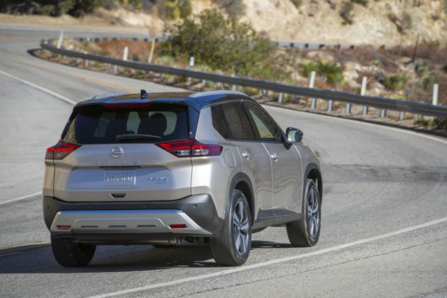 Nissan Rogue foto 29