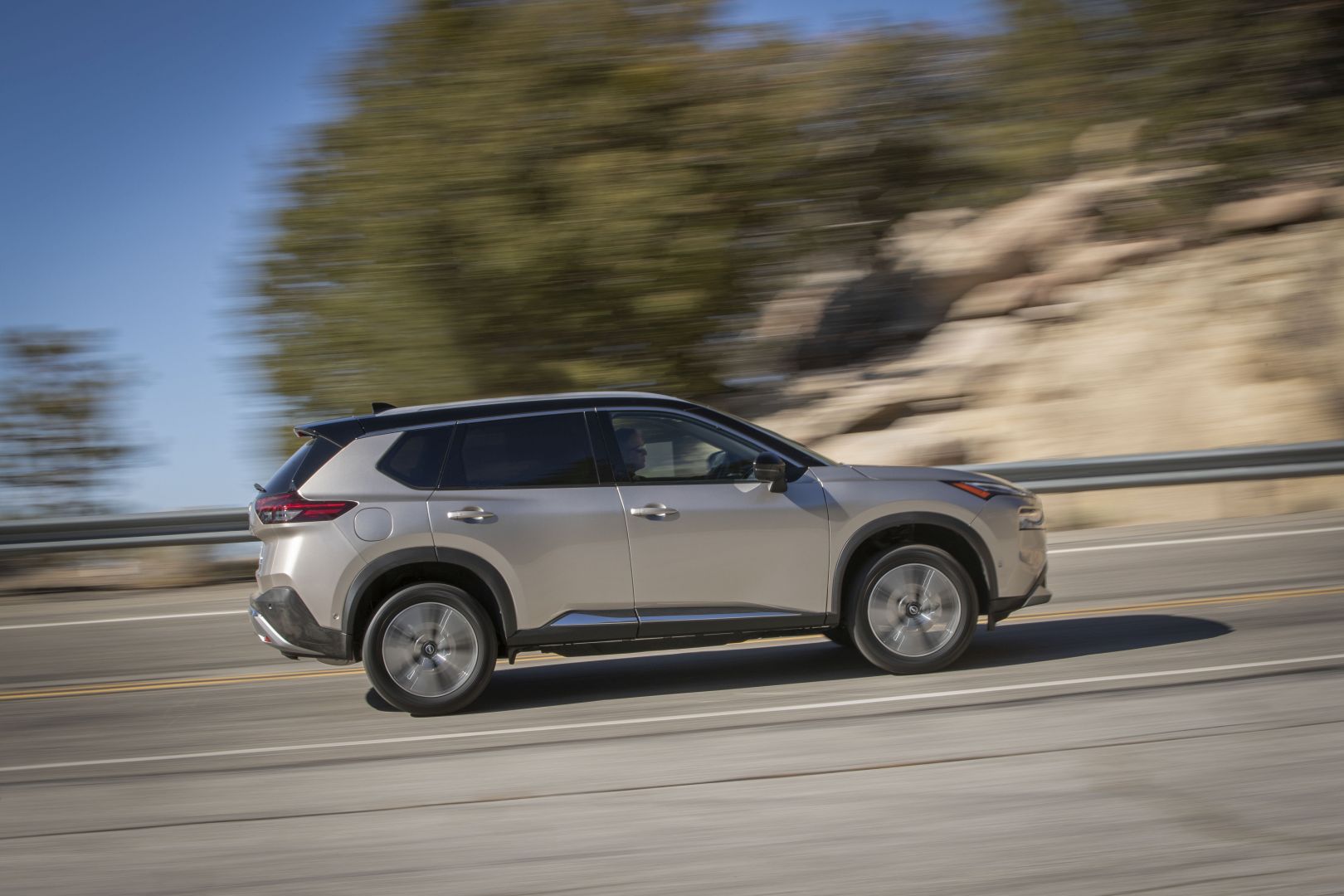 Nissan Rogue photo 31