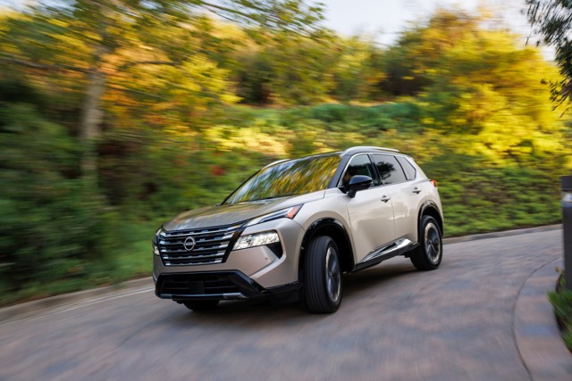 Nissan Rogue photo 9