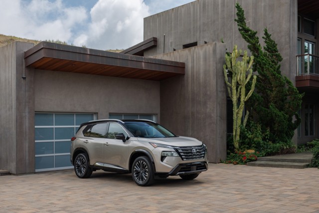 Nissan Rogue photo 13