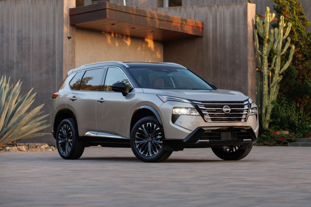 Nissan Rogue photo 18