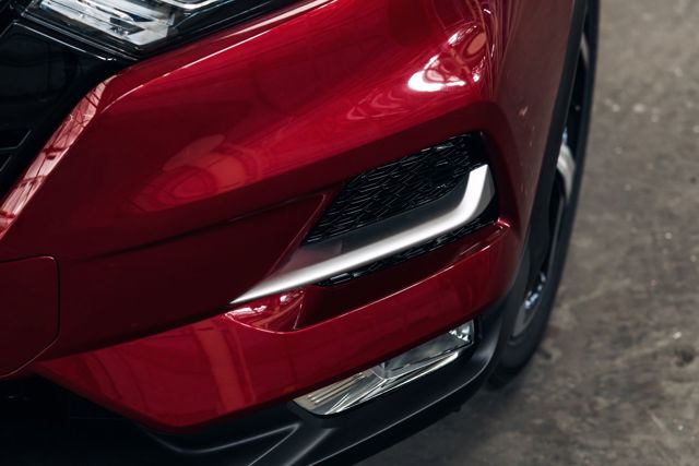 Nissan Rogue photo 2