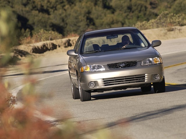 Nissan Sentra foto 7