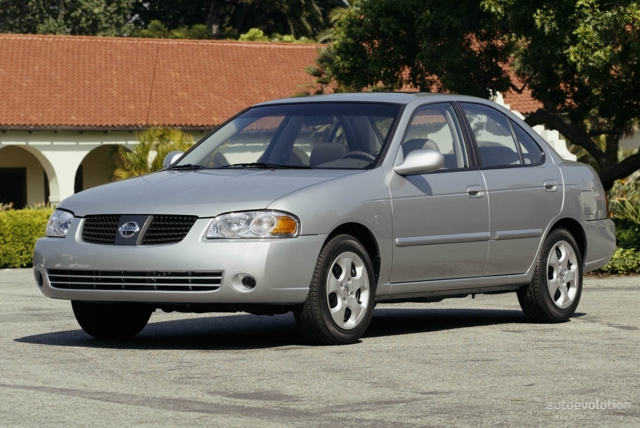 Nissan Sentra foto 1