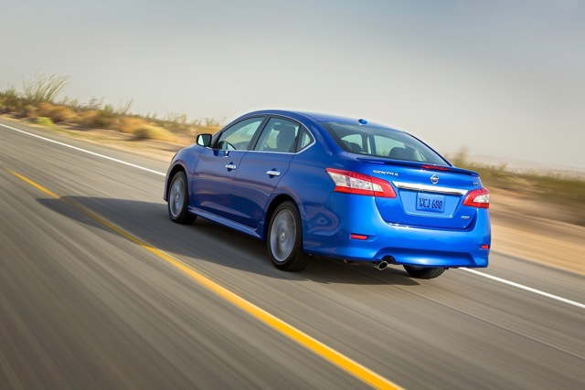 Nissan Sentra Foto 8