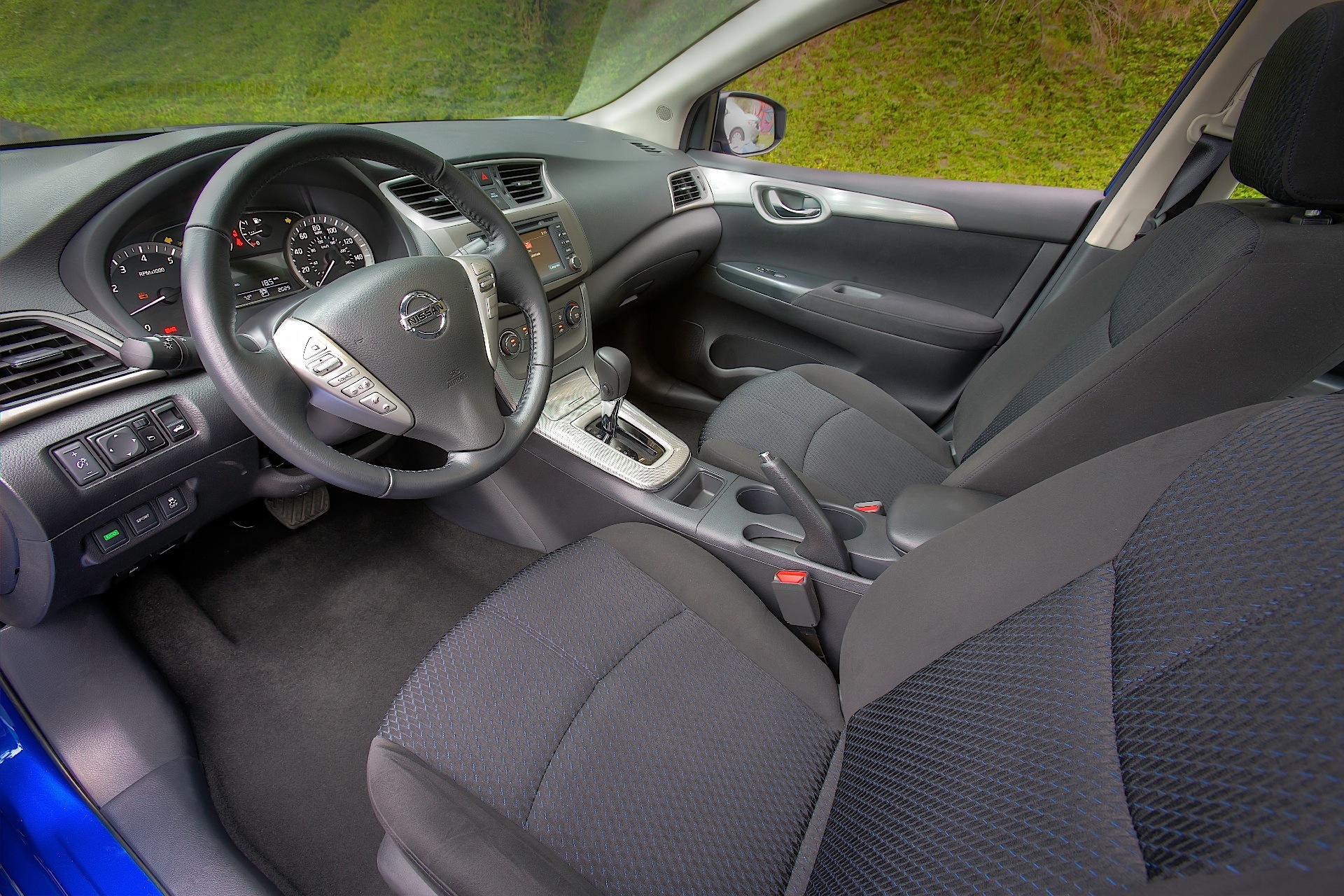 Nissan Sentra photo 85