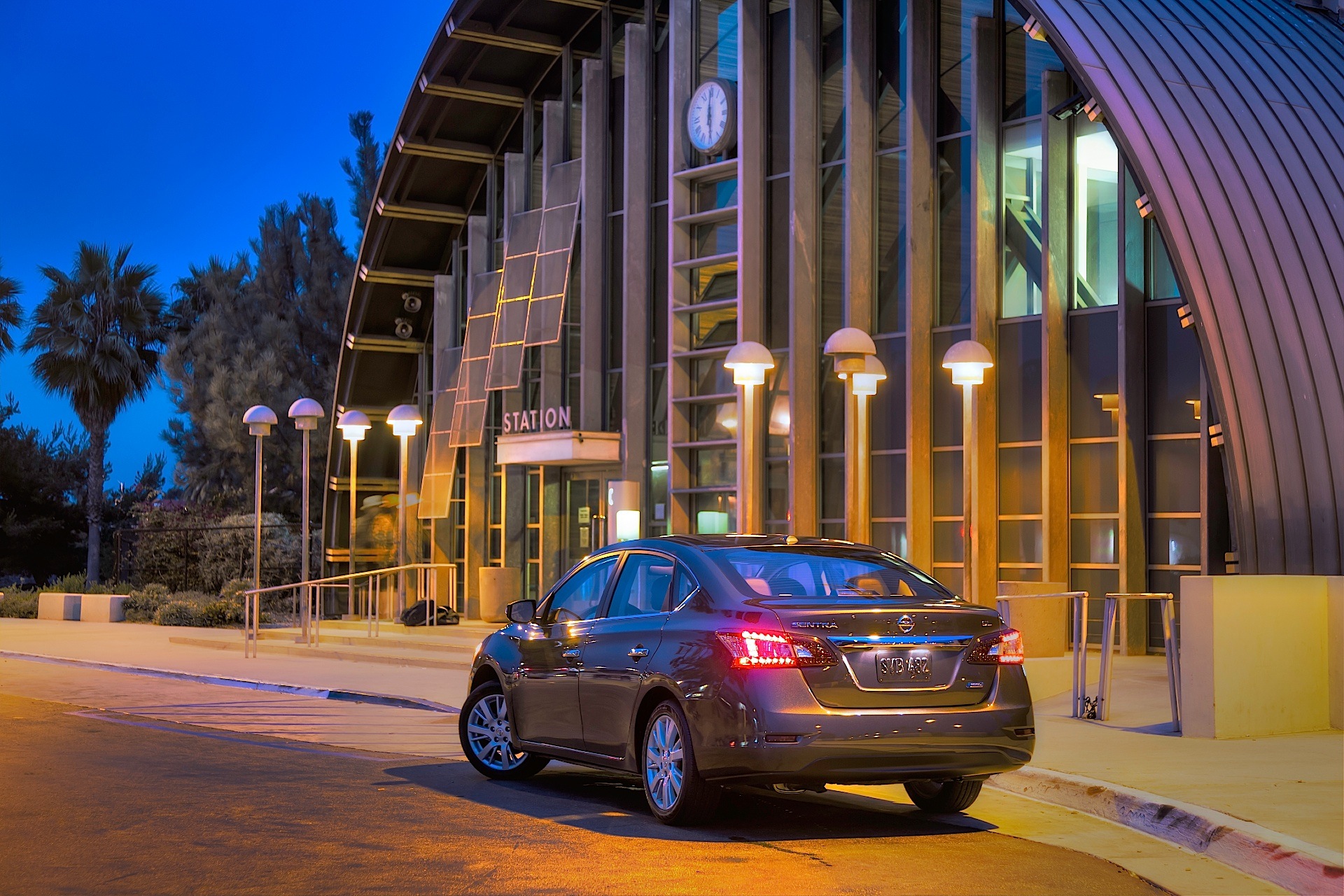 Nissan Sentra photo 17