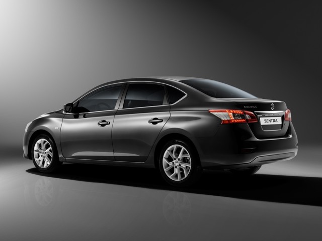 Nissan Sentra Foto 72