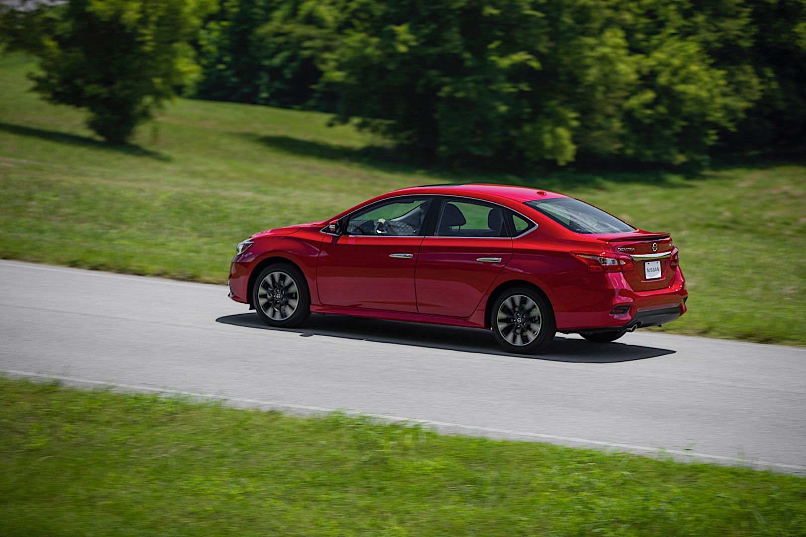 Nissan Sentra photo 4