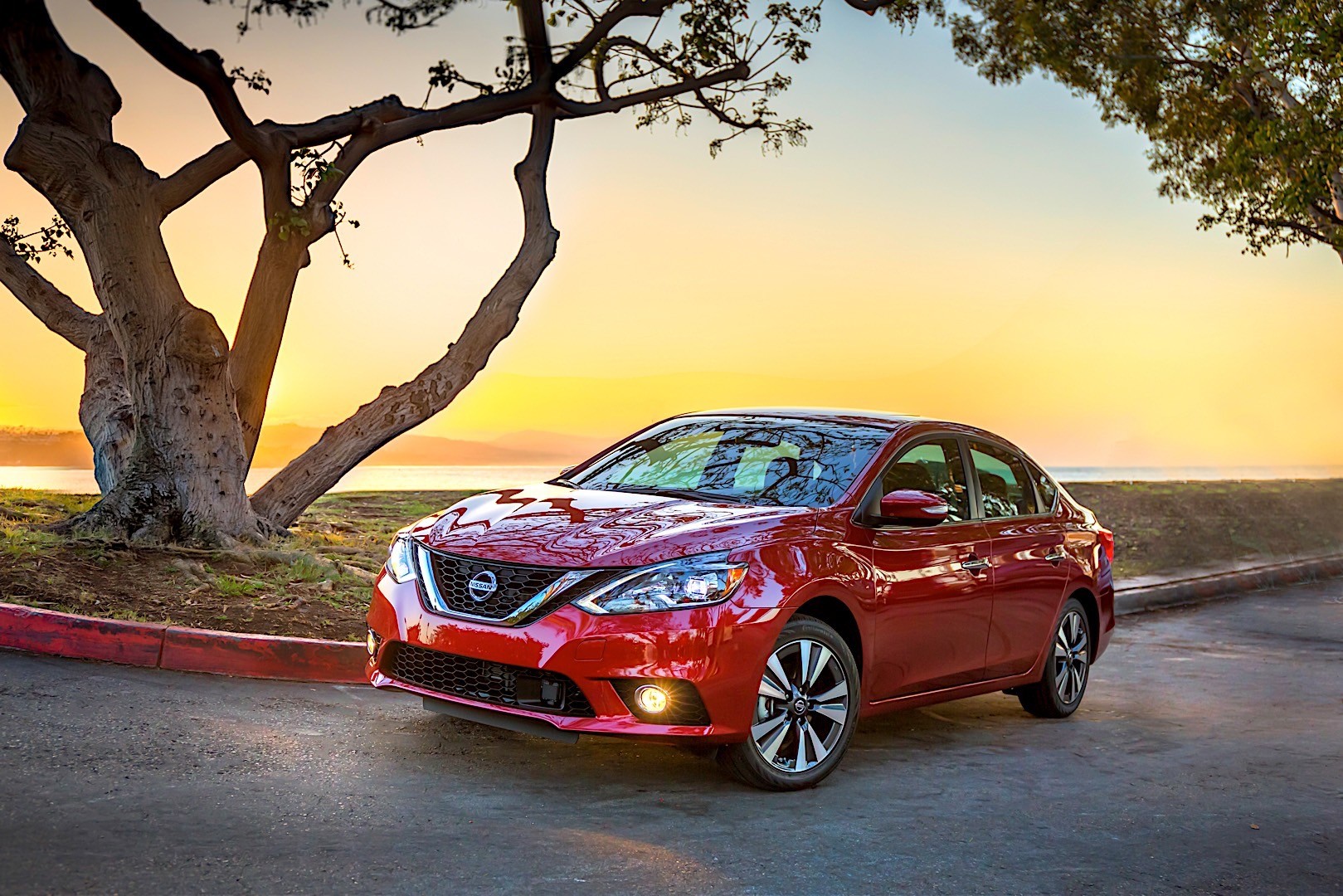 Nissan Sentra photo 8