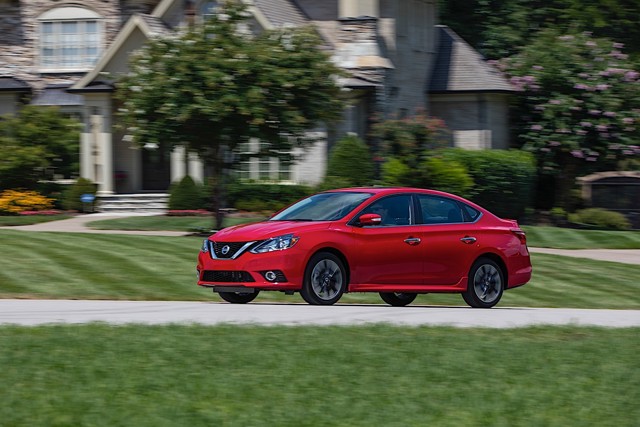 Nissan Sentra photo 12