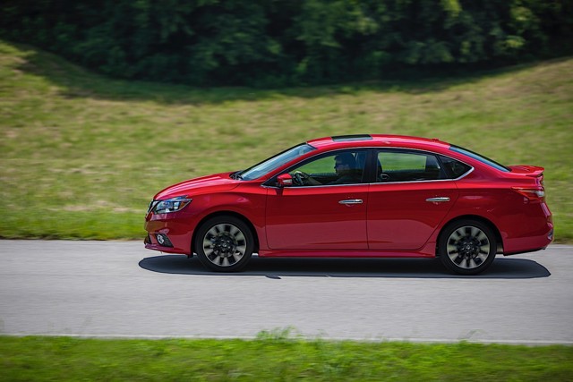 Nissan Sentra photo 15