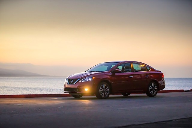 Nissan Sentra photo 16