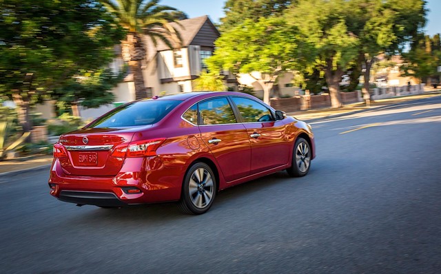 Nissan Sentra photo 22