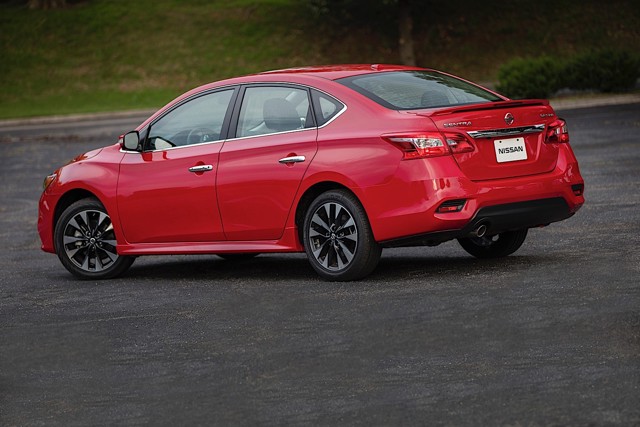 Nissan Sentra photo 29