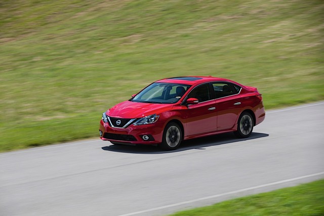 Nissan Sentra photo 32