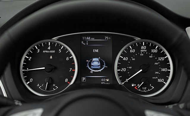 Nissan Sentra photo 39