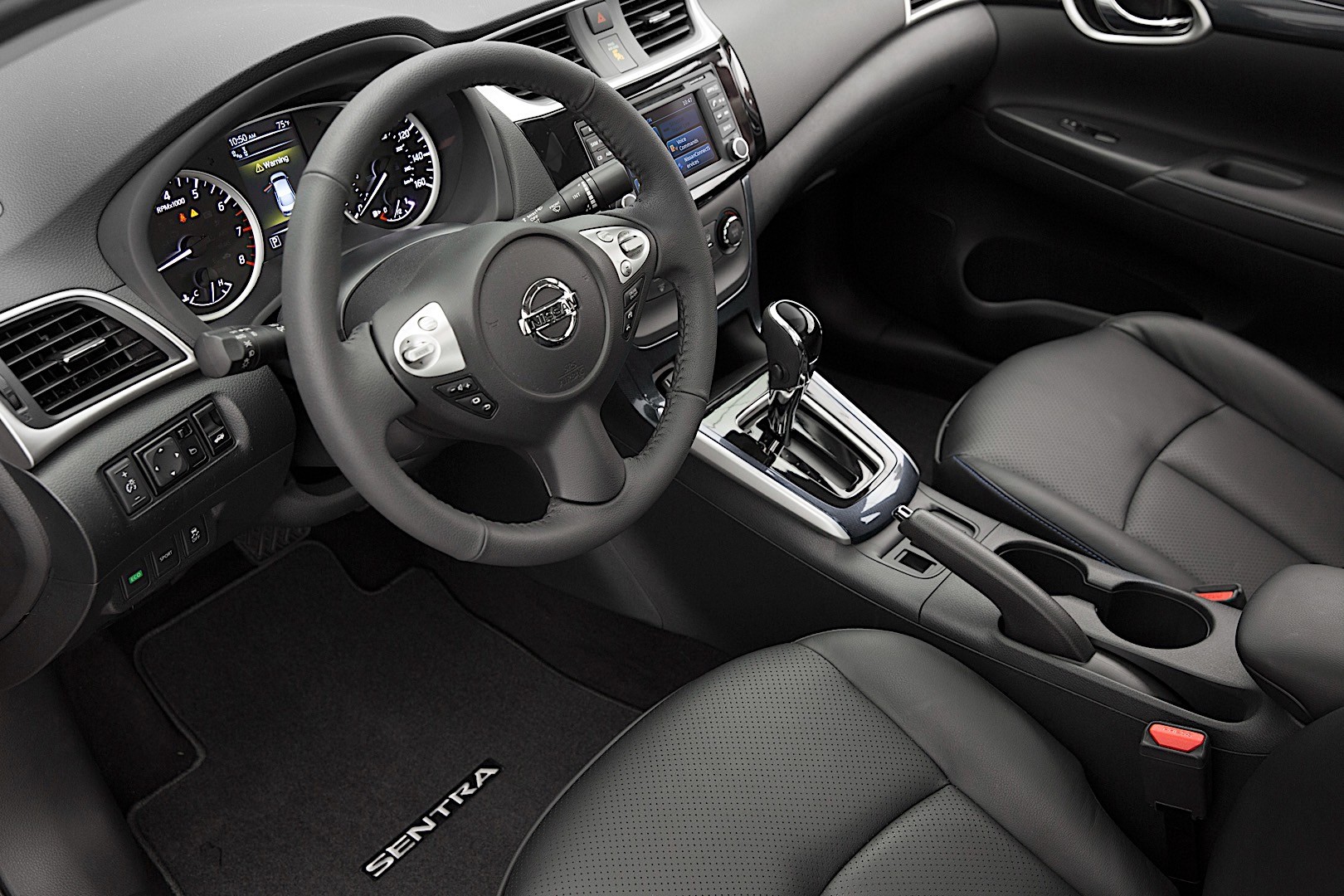 Nissan Sentra photo 40