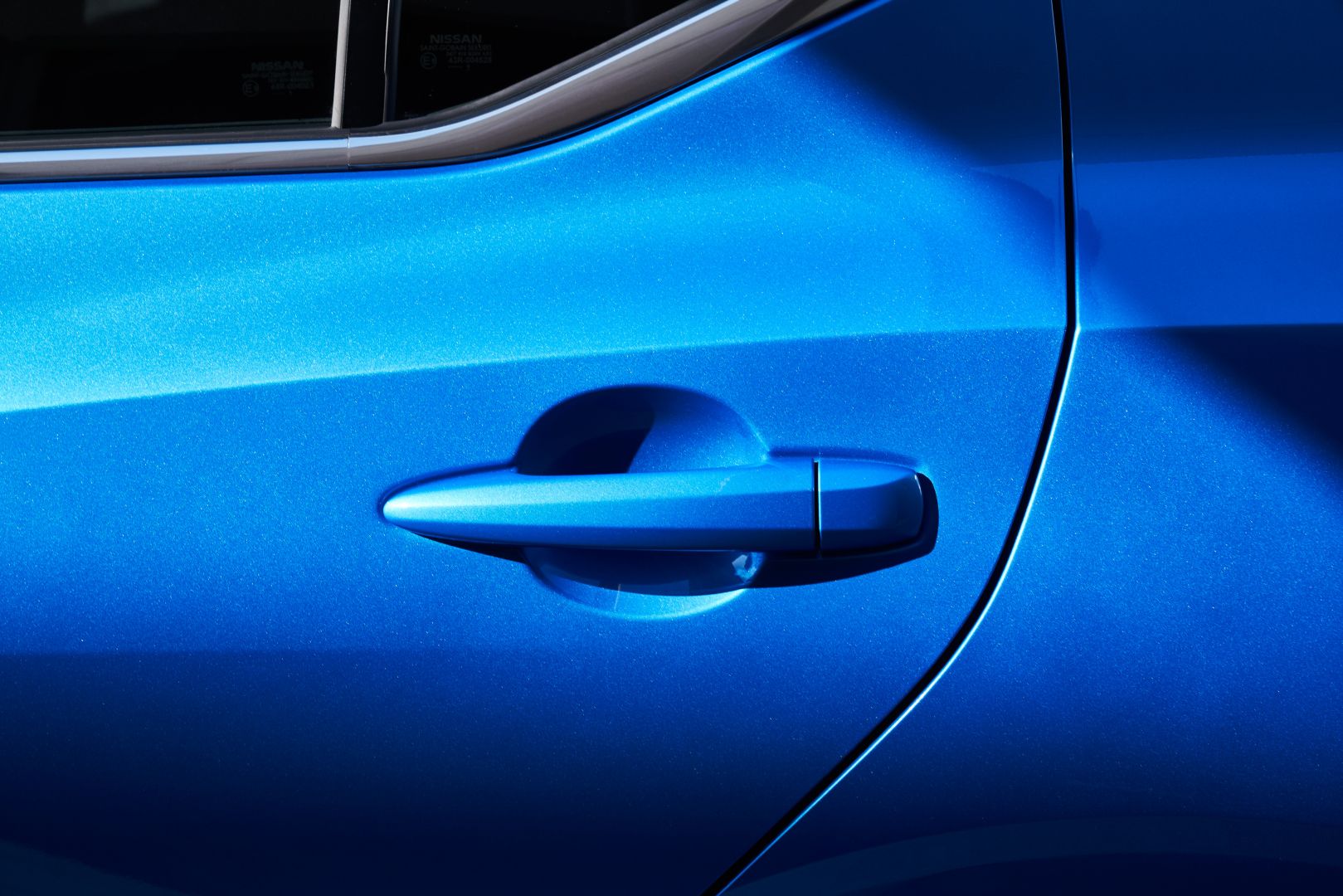 Nissan Sentra photo 2