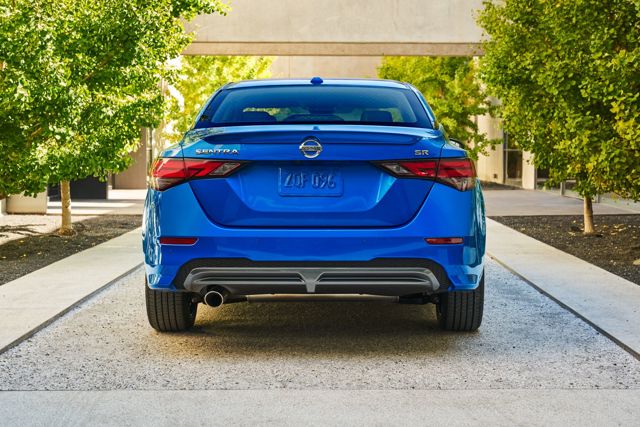Nissan Sentra foto 6