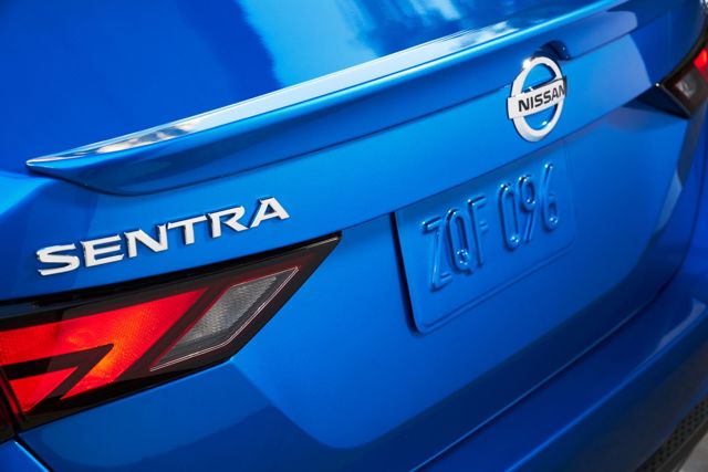 Nissan Sentra foto 16