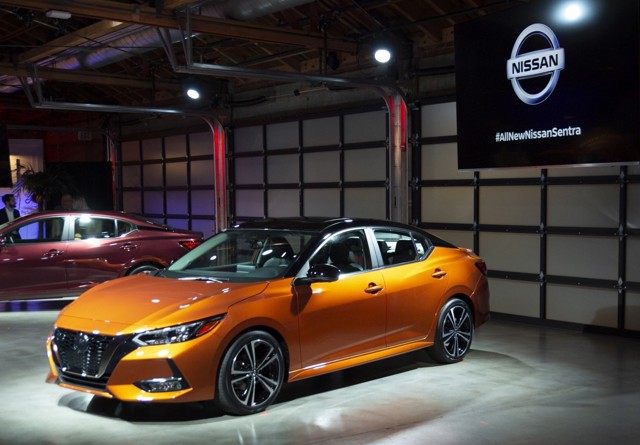 Nissan Sentra foto 38
