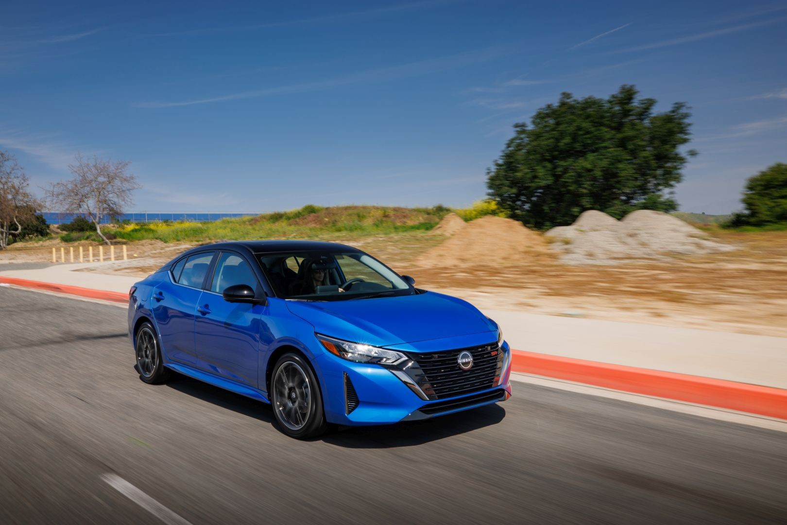 Nissan Sentra photo 21