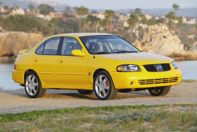 Nissan Sentra foto 2