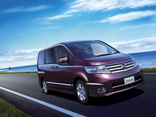 Nissan Serena photo 12