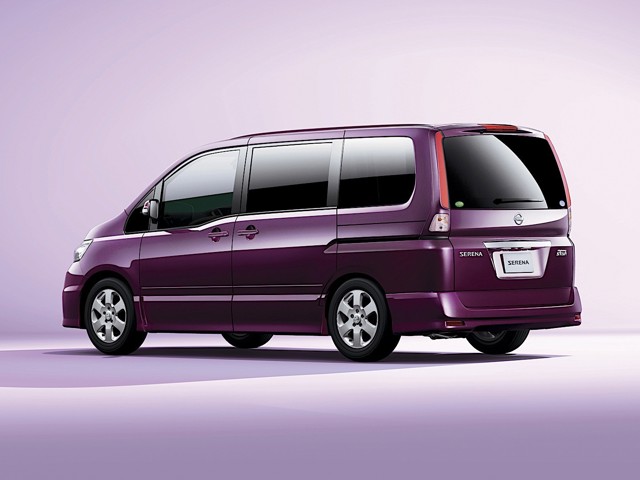 Nissan Serena photo 13