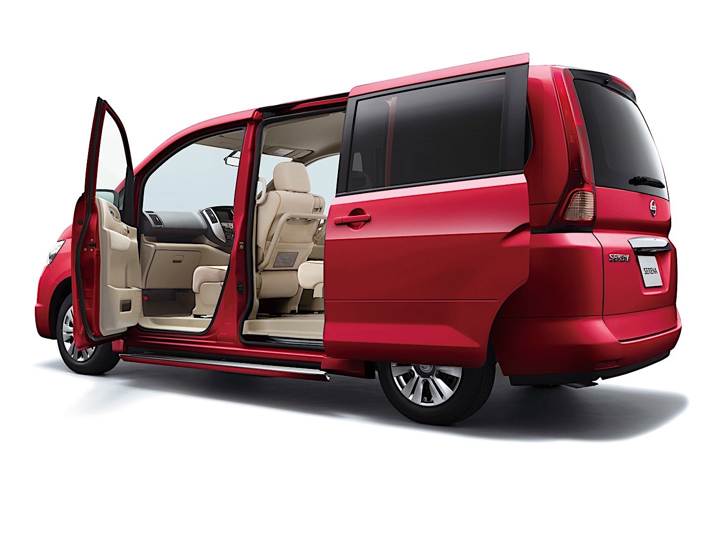 Nissan Serena photo 16