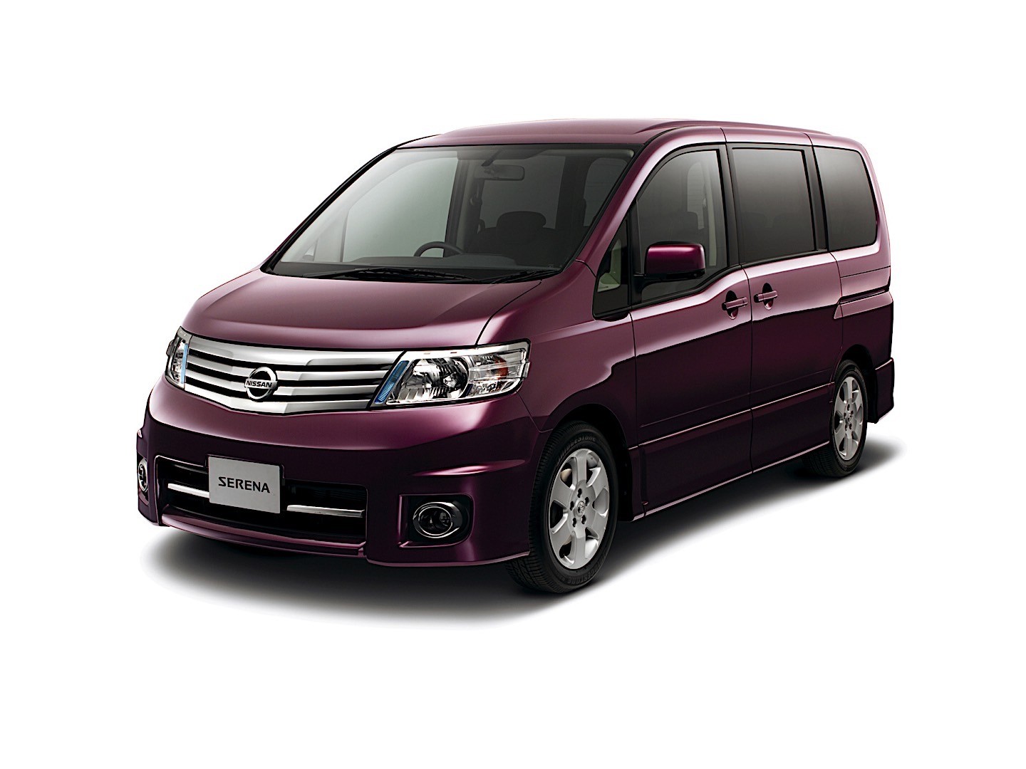 Nissan Serena photo 8