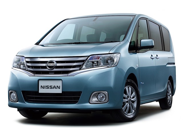 Nissan Serena foto 18